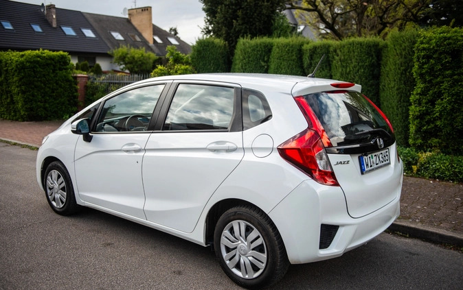 Honda Jazz cena 49900 przebieg: 75000, rok produkcji 2018 z Szczecin małe 781